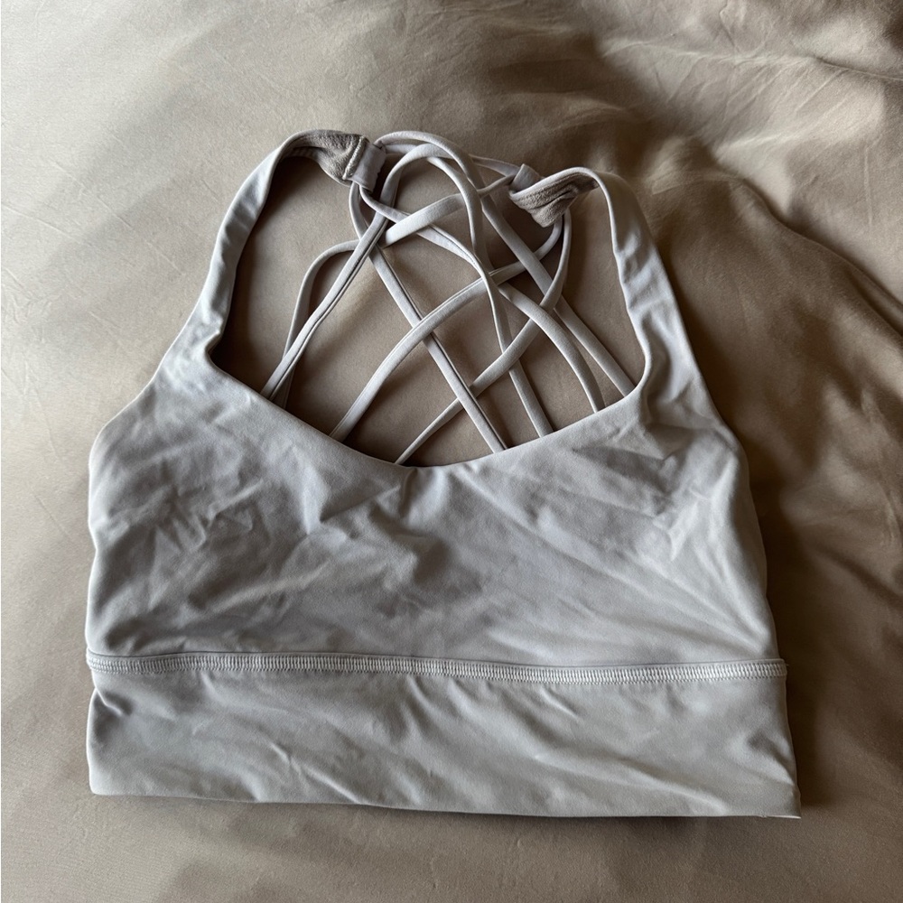 Women's Lululemon Strappy Back Sports Bra - White size 6